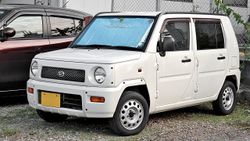 Daihatsu Naked 005.JPG