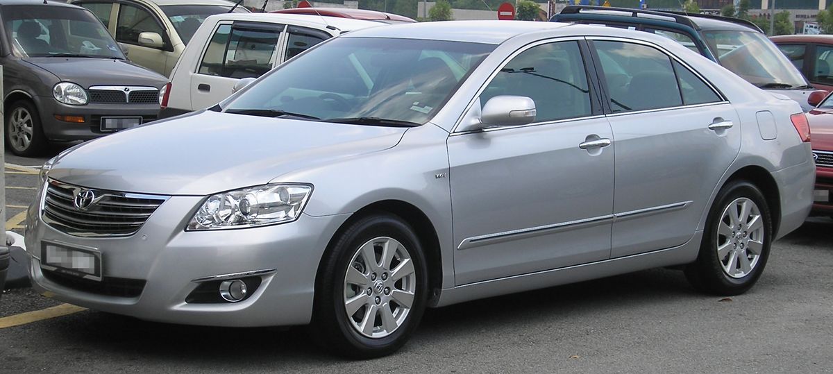 File Toyota Camry sixth Generation front Serdang jpg Toyota Wiki
